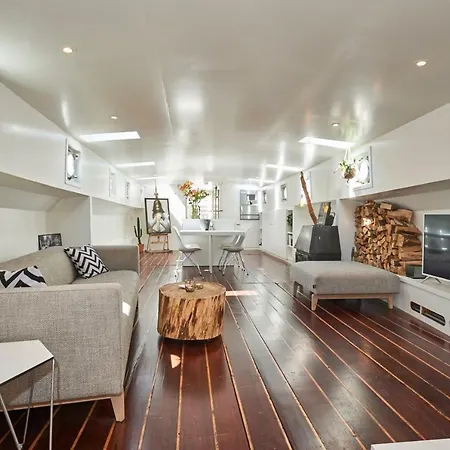 Botel Luxurious 110m² 3br Houseboat In Centre! *