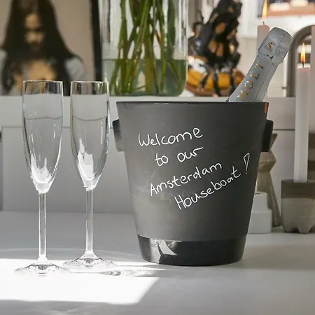 Botel Luxurious 110m² 3br Houseboat In Centre! *