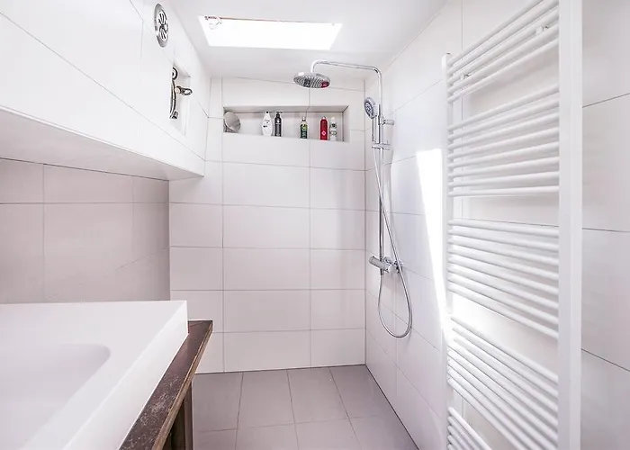 Luxurious 110m² 3br Houseboat In Centre! *