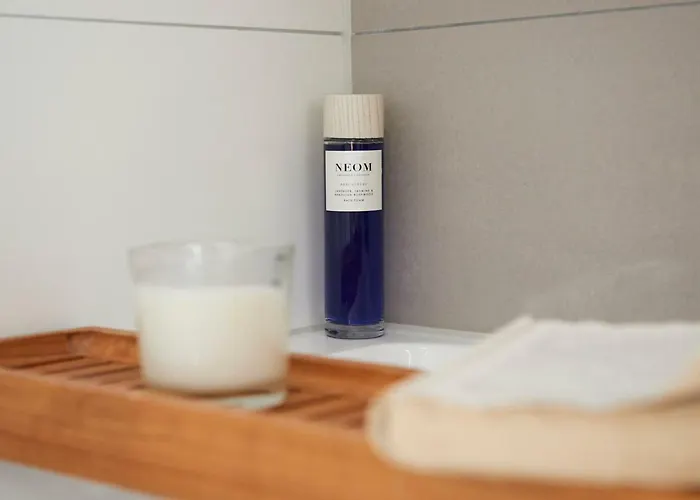 Luxurious 110m² 3br Houseboat In Centre! Hotel en barco